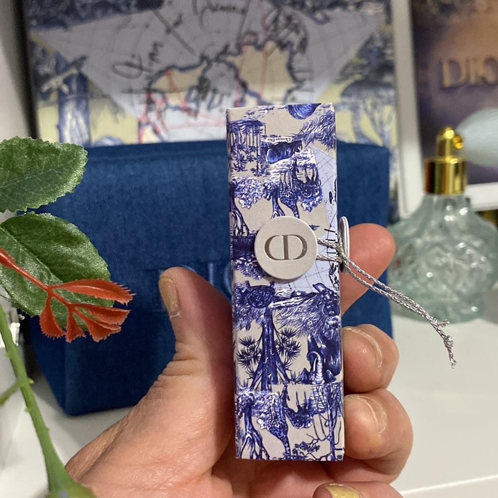 Dior Makeup Set Limited Edition-NIB - Picture 6 of 10